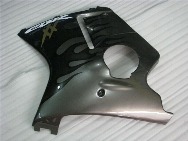 Carénages Moto Honda CBR1100XX Blackbird 1996-2007 - Noir Brillant Argent Flamme