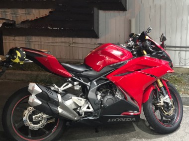 Achetez Carénage Moto Honda CBR250RR 2017-2022 - Rouge Noir Mat