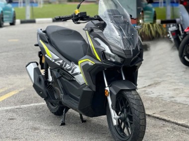 Achetez Carénages Moto Honda ADV160 2022-2024 - Argent Jaune Noir Mat